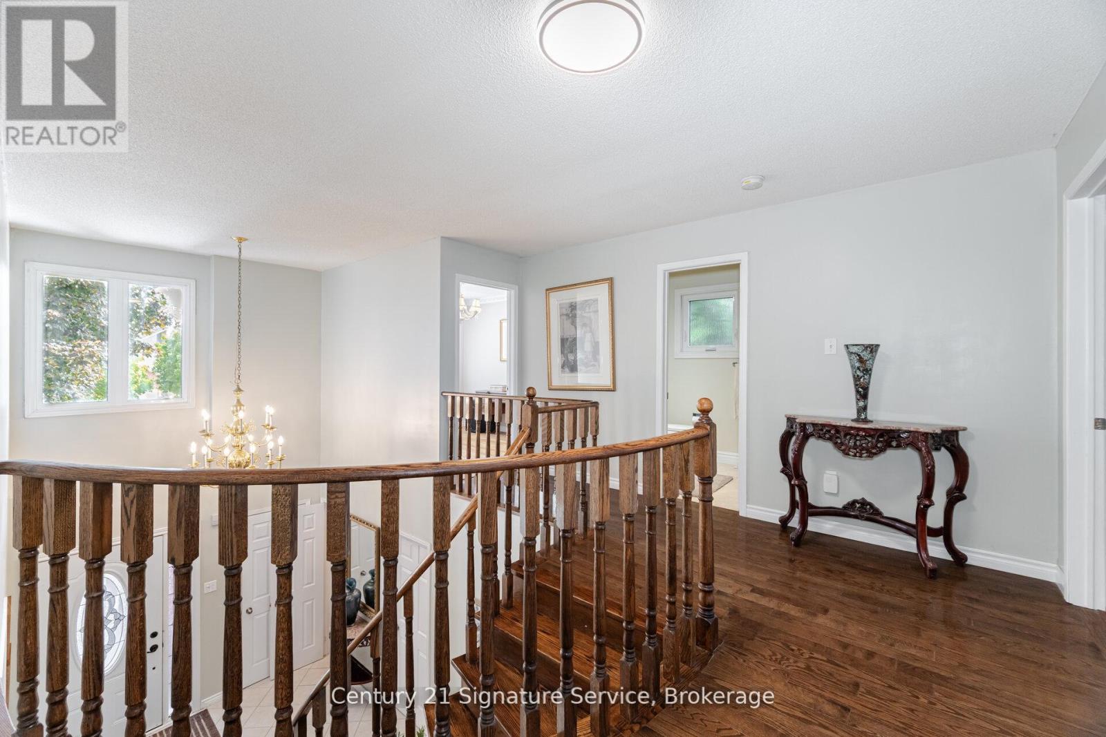 5955 Ladyburn Crescent, Mississauga (East Credit), Ontario  L5M 4V7 - Photo 19 - W12472542