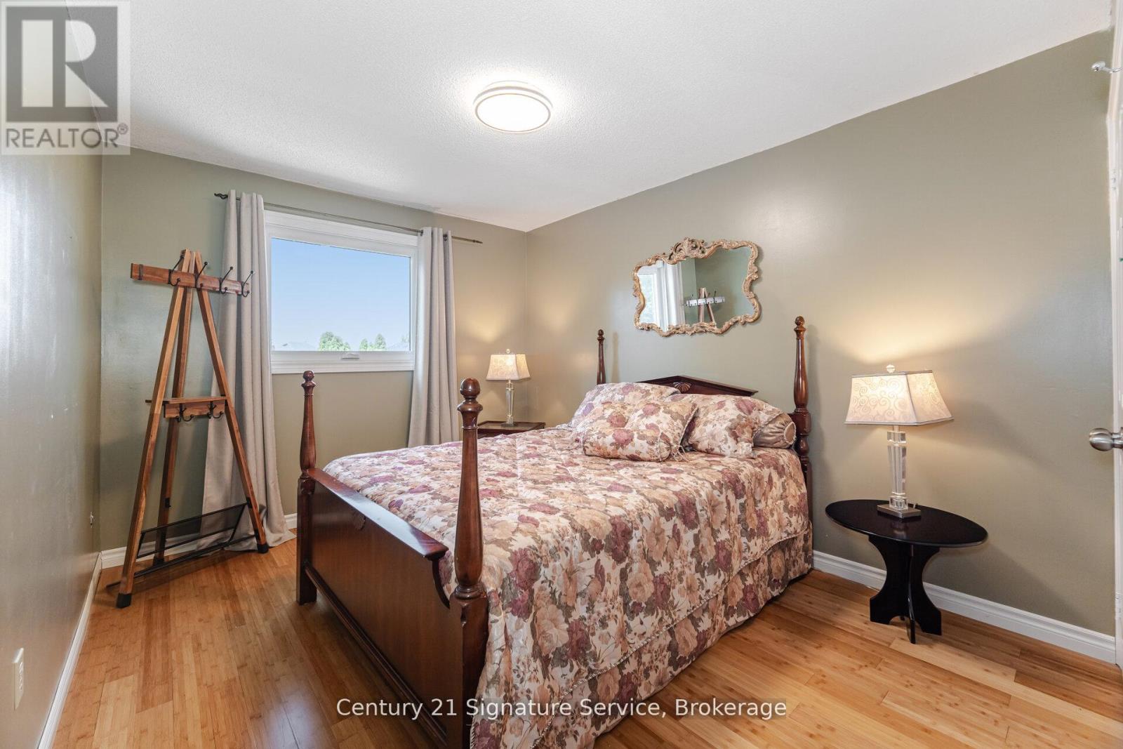 5955 Ladyburn Crescent, Mississauga (East Credit), Ontario  L5M 4V7 - Photo 24 - W12472542