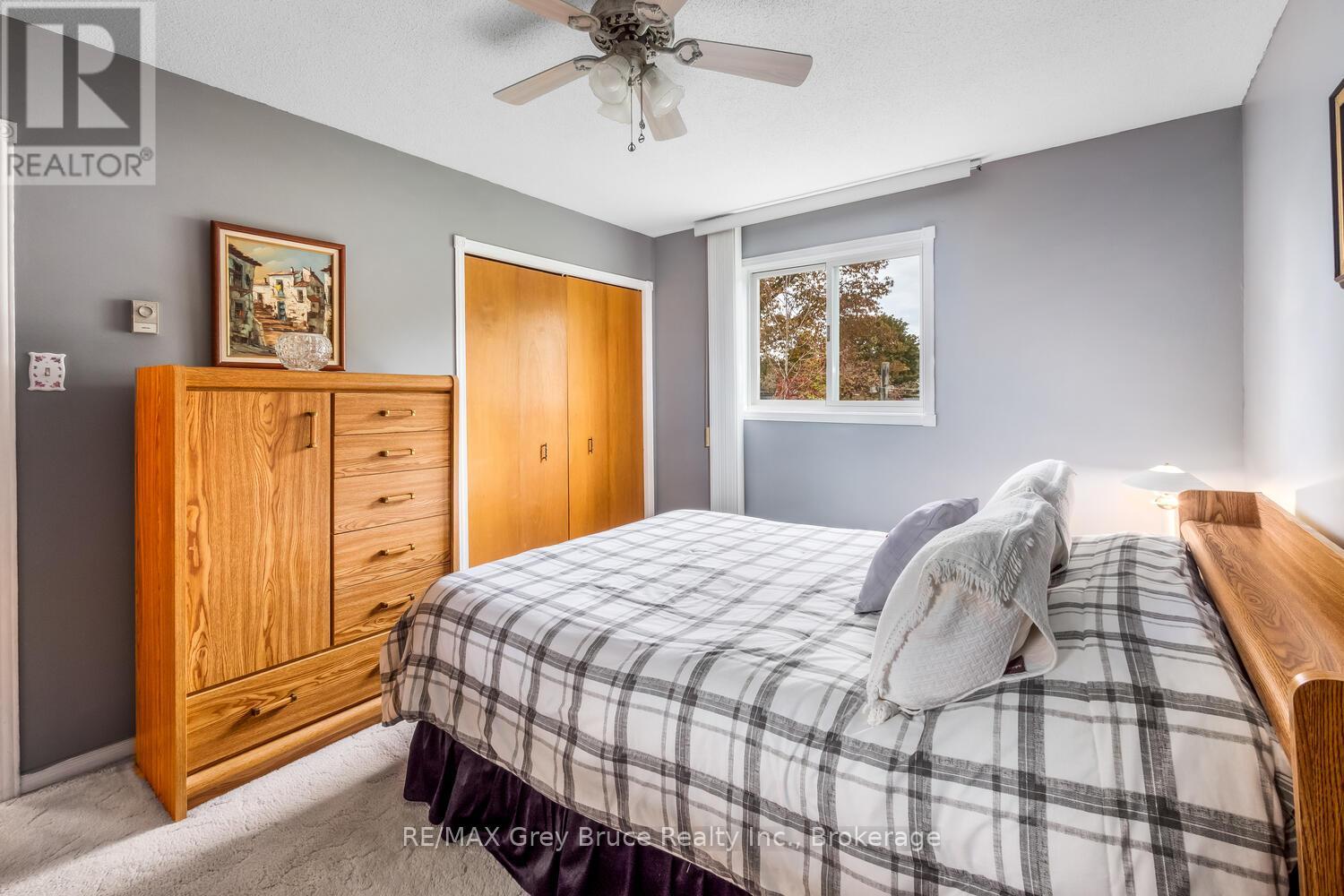 349 Taylor Street, South Bruce Peninsula, Ontario  N0H 2T0 - Photo 20 - X12472562
