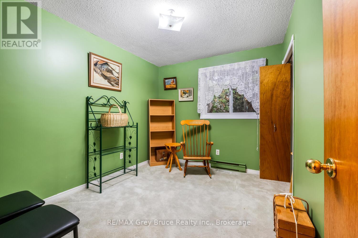 349 Taylor Street, South Bruce Peninsula, Ontario  N0H 2T0 - Photo 22 - X12472562