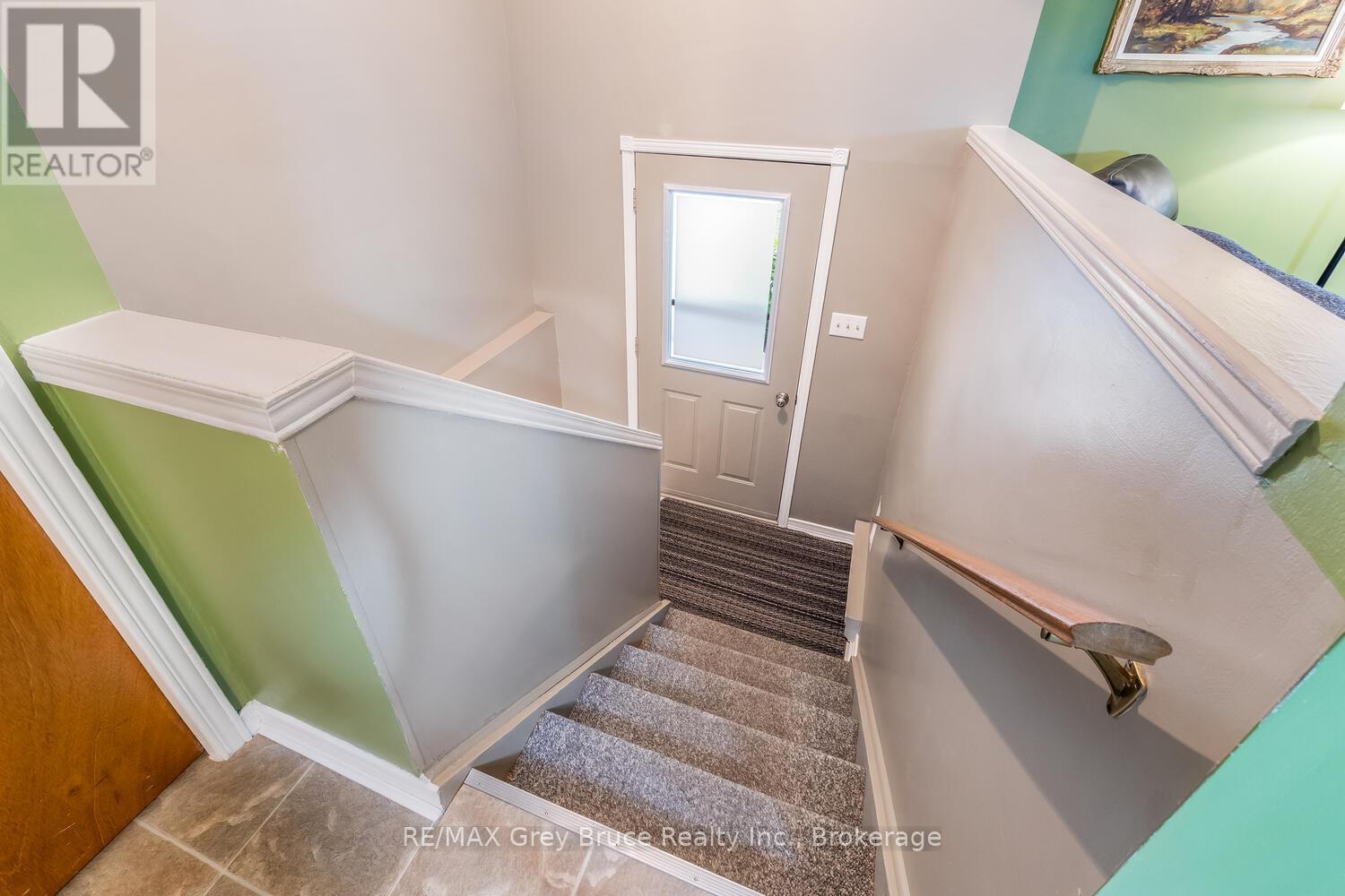 349 Taylor Street, South Bruce Peninsula, Ontario  N0H 2T0 - Photo 7 - X12472562