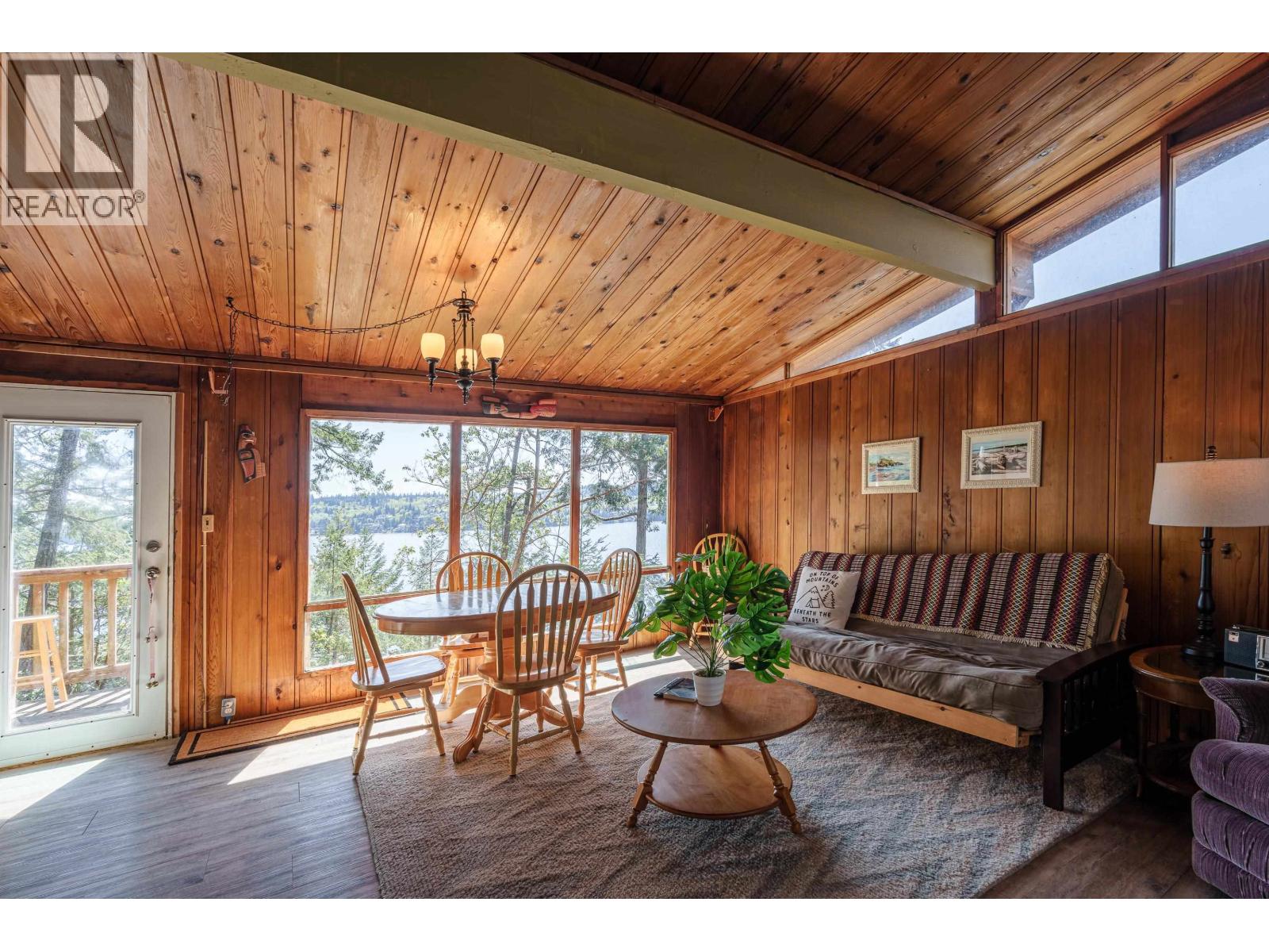 6037 Sandy Hook Road, Sechelt, British Columbia  V7Z 0C9 - Photo 4 - R2995955