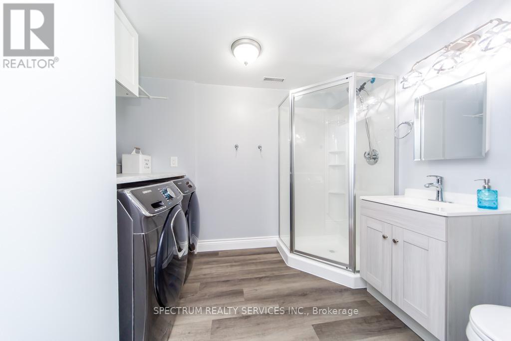11 Carrington Court, Hamilton, Ontario  L9A 4N5 - Photo 42 - X12472465