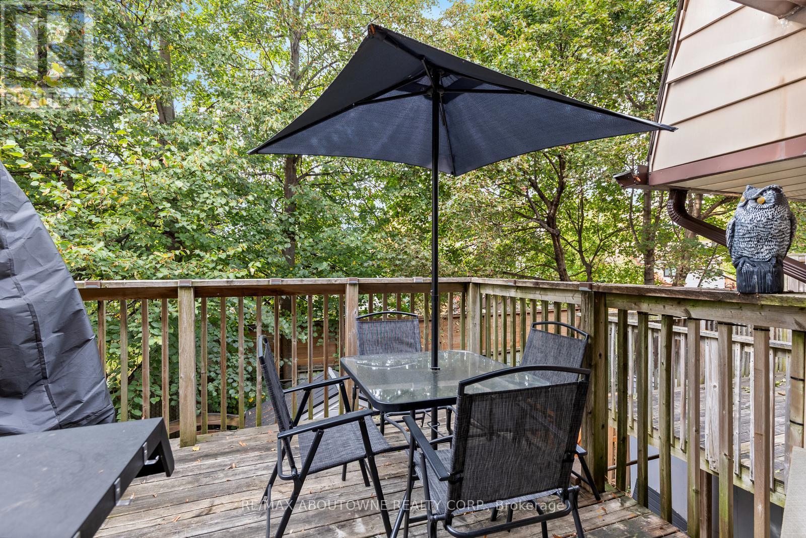 48 - 49 Cedarwoods Crescent, Kitchener, Ontario  N2C 2L1 - Photo 19 - X12472469