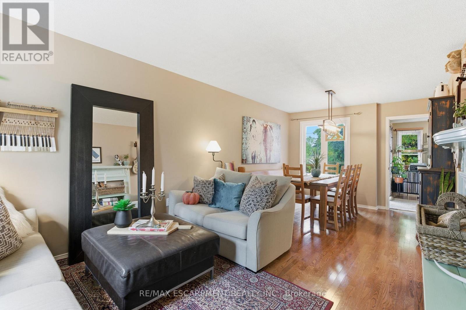 113 Brian Boulevard, Hamilton, Ontario  L8B 0C8 - Photo 6 - X12472470