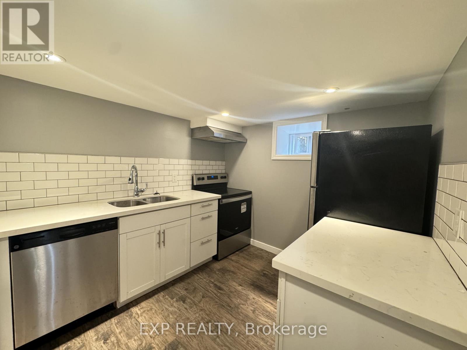 165 Emerald Street N, Hamilton, Ontario  L8L 5K9 - Photo 41 - X12472485