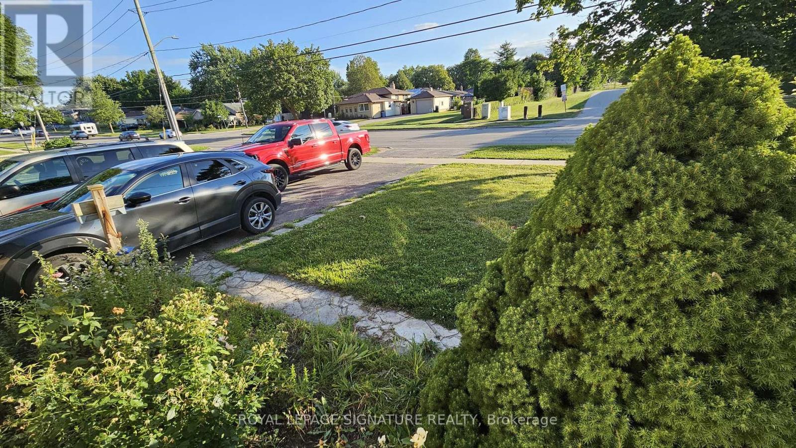 Main - 306 Westmount Road E, Kitchener, Ontario  N2M 4Z1 - Photo 11 - X12472497