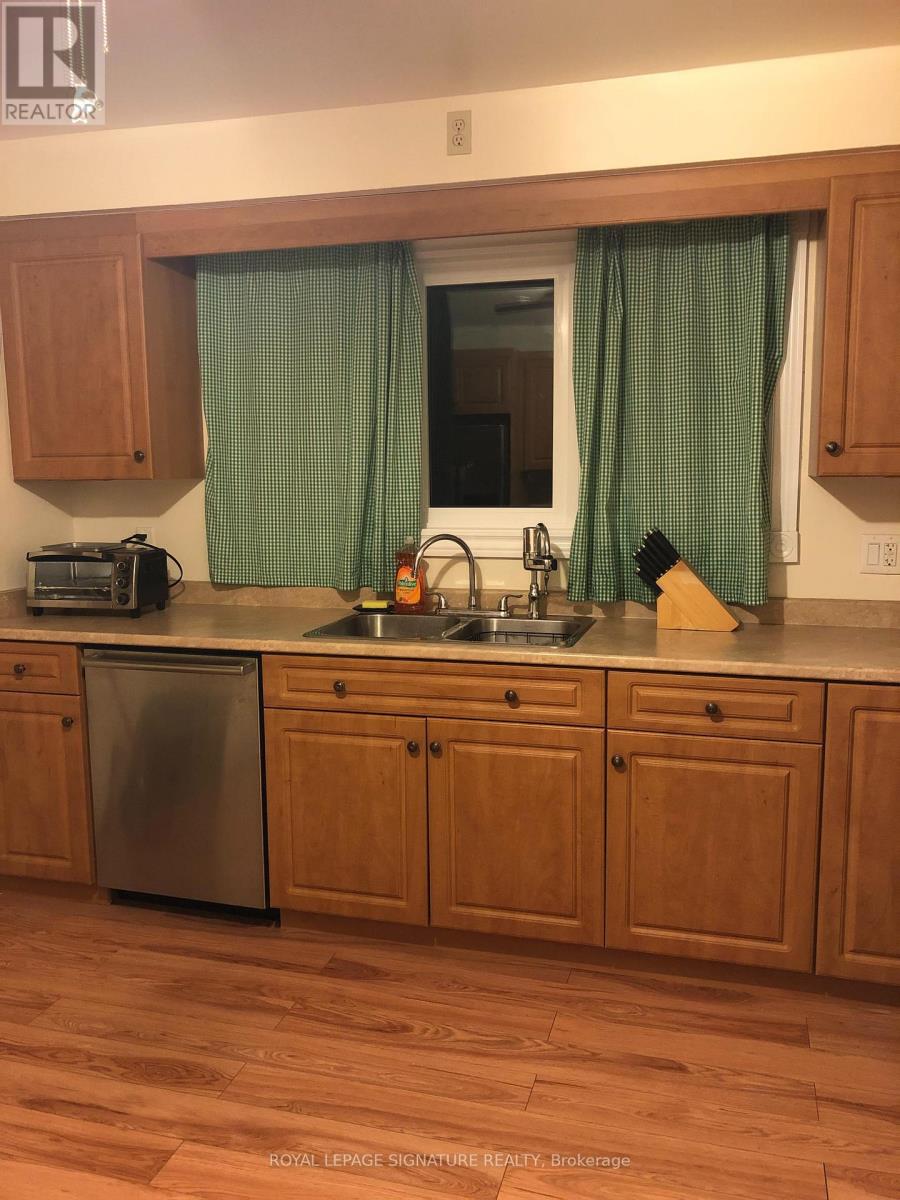 Main - 306 Westmount Road E, Kitchener, Ontario  N2M 4Z1 - Photo 2 - X12472497