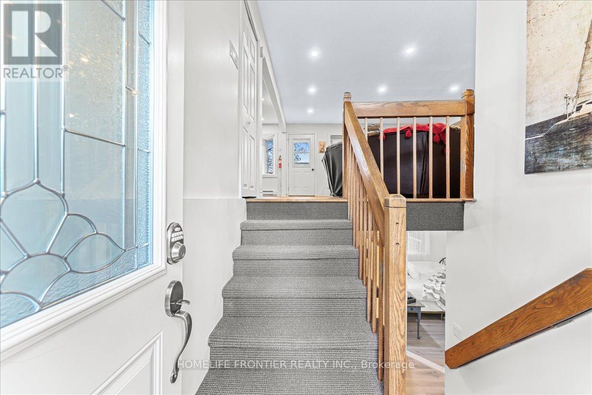 6 Lakeview Park Road, Kawartha Lakes (Fenelon), Ontario  K0M 1G0 - Photo 10 - X12472514