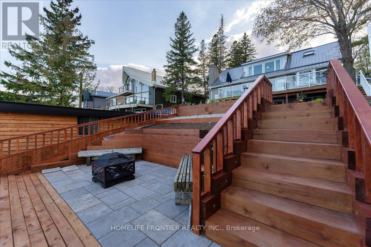 6 Lakeview Park Road, Kawartha Lakes (Fenelon), Ontario  K0M 1G0 - Photo 39 - X12472514