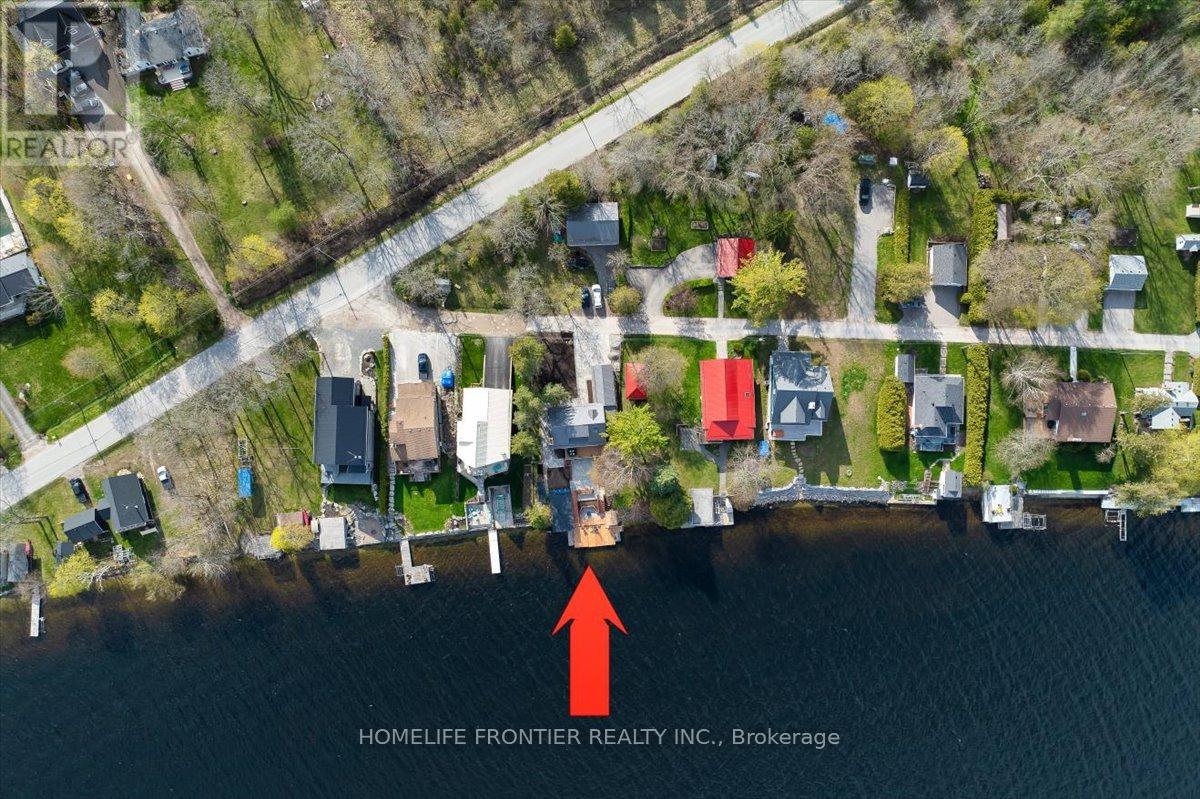 6 Lakeview Park Road, Kawartha Lakes (Fenelon), Ontario  K0M 1G0 - Photo 5 - X12472514