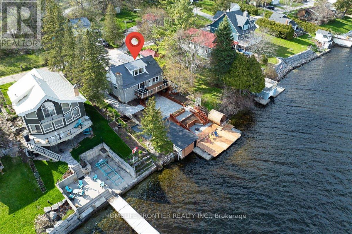 6 Lakeview Park Road, Kawartha Lakes (Fenelon), Ontario  K0M 1G0 - Photo 6 - X12472514