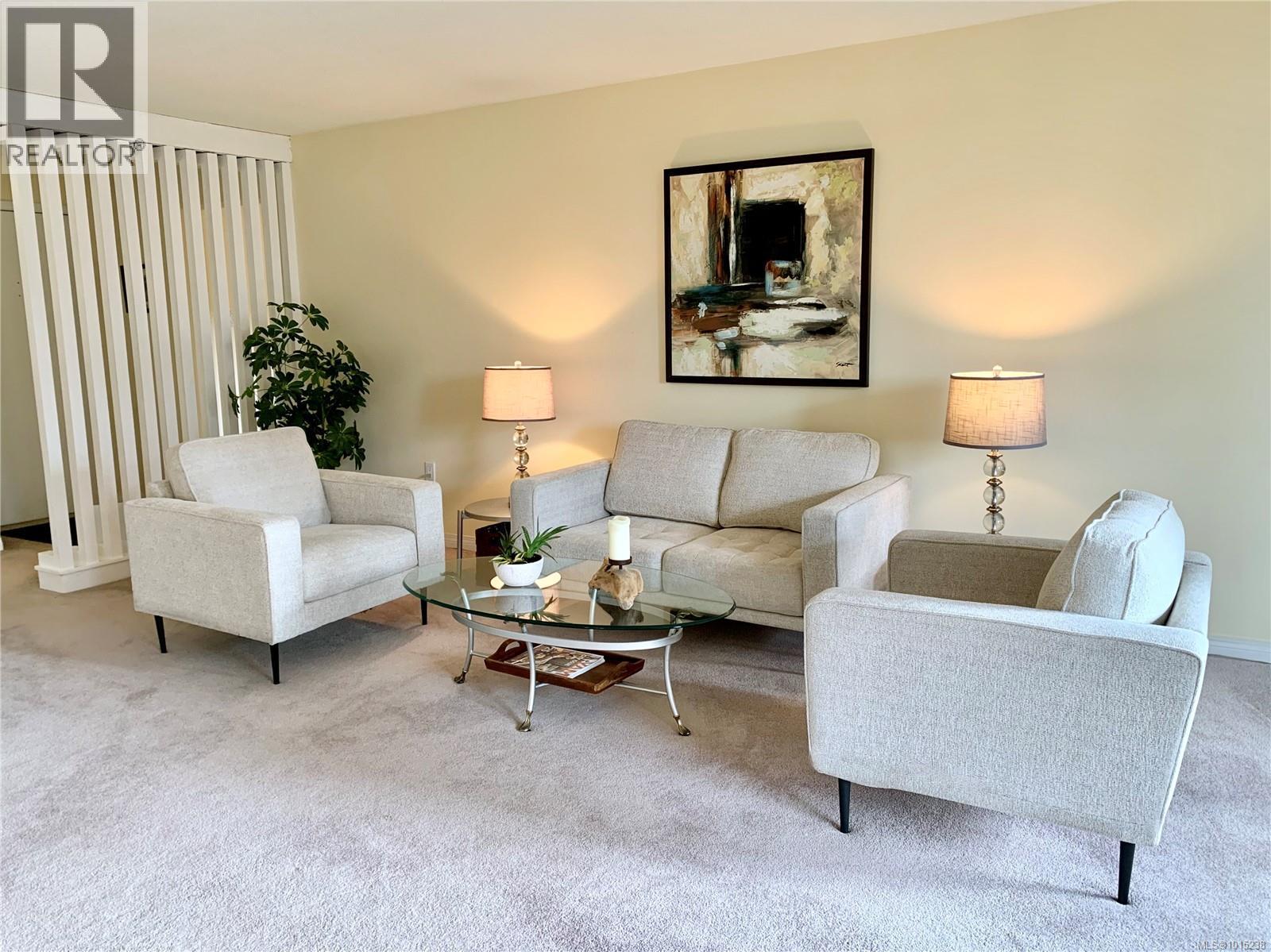 305 777 Blanshard St, Victoria, British Columbia