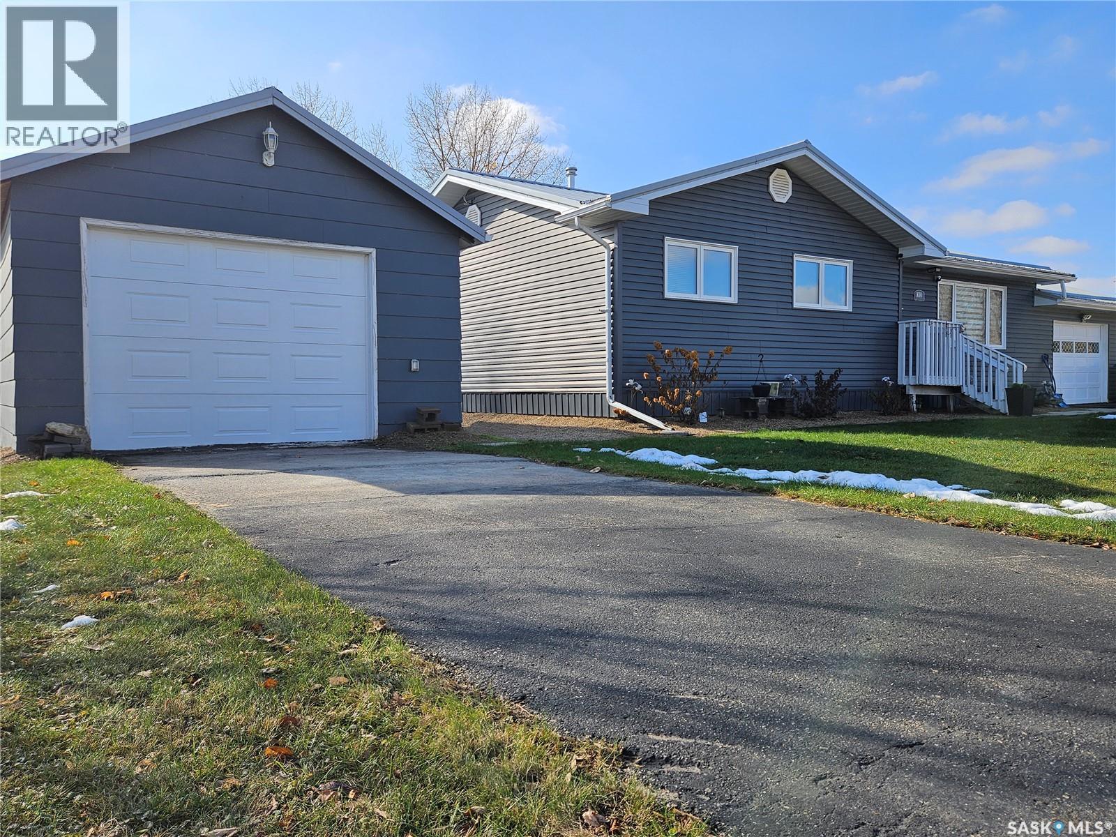 1010 101st Avenue, Tisdale, Saskatchewan  S0E 1T0 - Photo 1 - SK021294