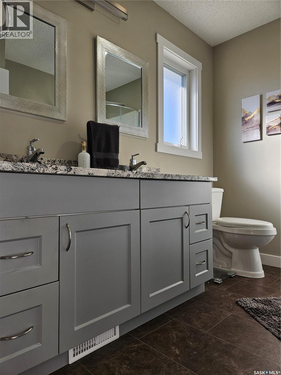 1010 101st Avenue, Tisdale, Saskatchewan  S0E 1T0 - Photo 11 - SK021294