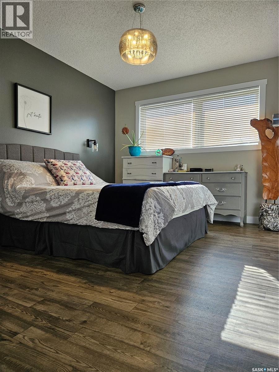 1010 101st Avenue, Tisdale, Saskatchewan  S0E 1T0 - Photo 14 - SK021294