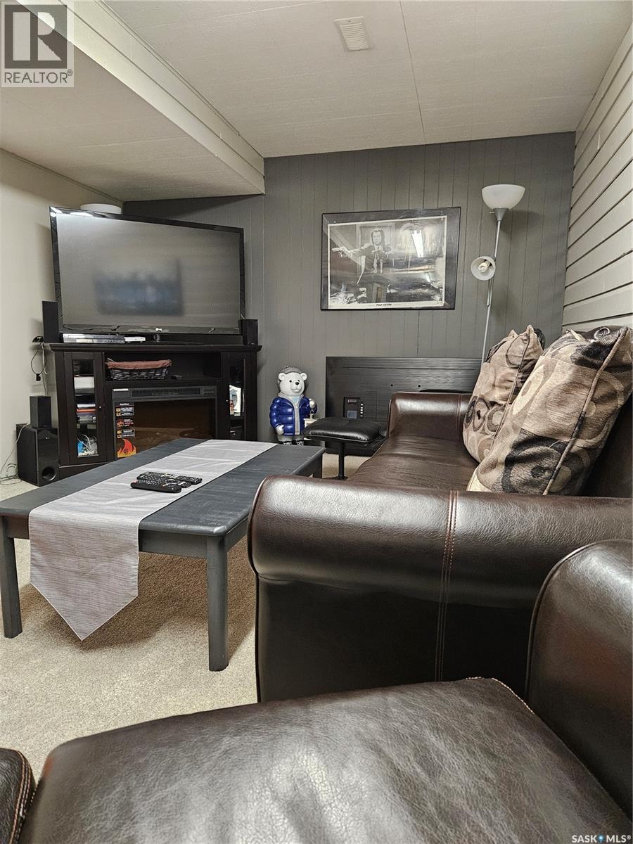 1010 101st Avenue, Tisdale, Saskatchewan  S0E 1T0 - Photo 21 - SK021294
