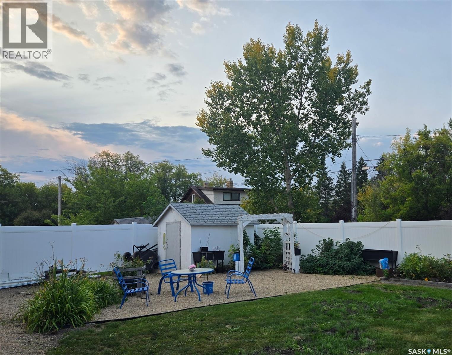 1010 101st Avenue, Tisdale, Saskatchewan  S0E 1T0 - Photo 35 - SK021294