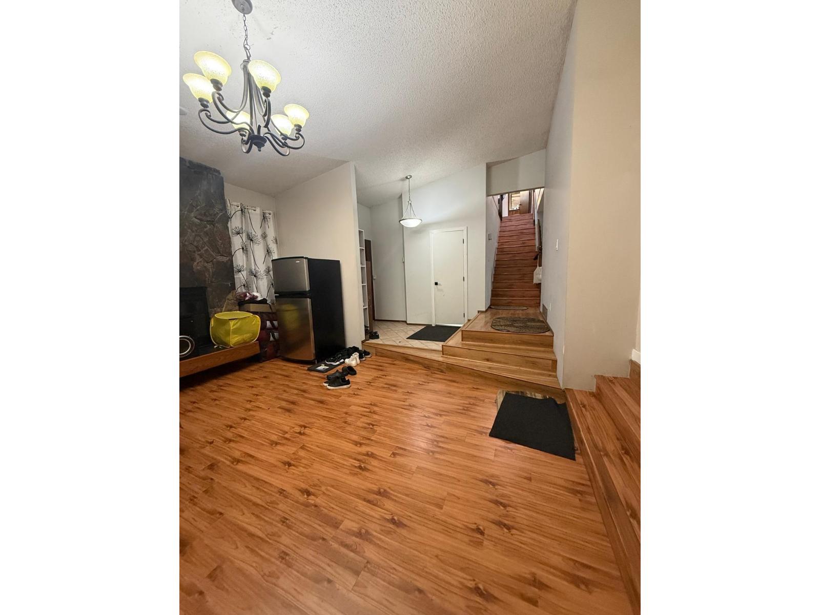 9135 146 Street, Surrey, British Columbia  V3R 7N3 - Photo 12 - R3059823