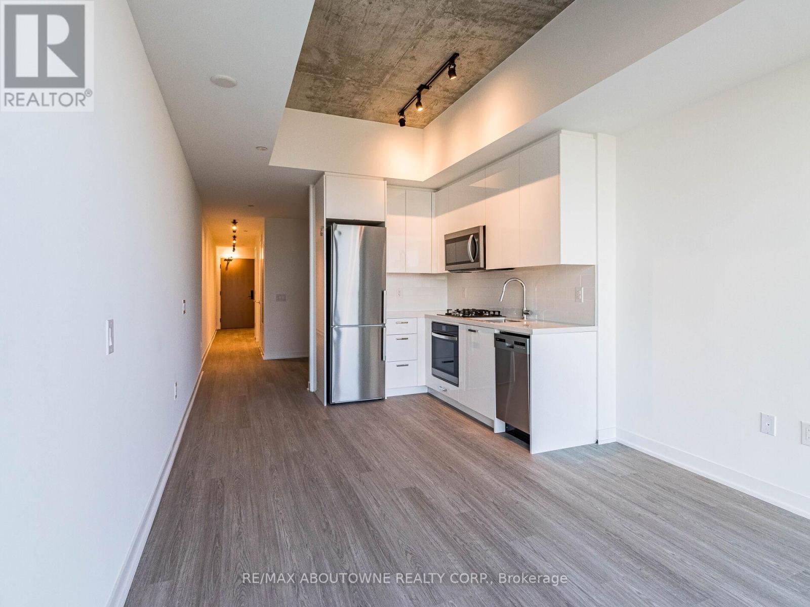 703 - 195 Mccaul Street, Toronto, Ontario  M5T 1W6 - Photo 18 - C12472552