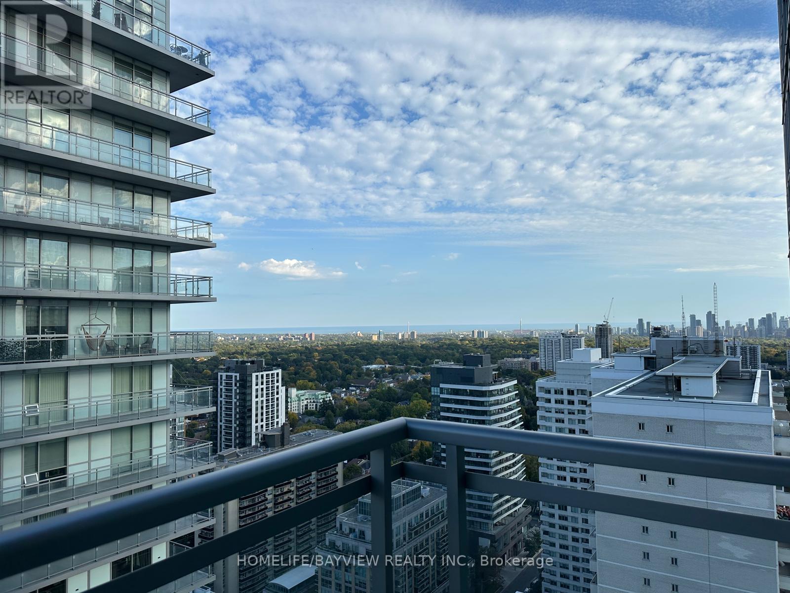 2806 - 89 Dunfield Avenue W, Toronto, Ontario  M4S 0A4 - Photo 2 - C12472570