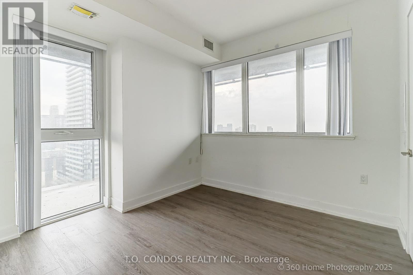 4105 - 7 Grenville Street, Toronto, Ontario  M4Y 1A1 - Photo 12 - C12472600