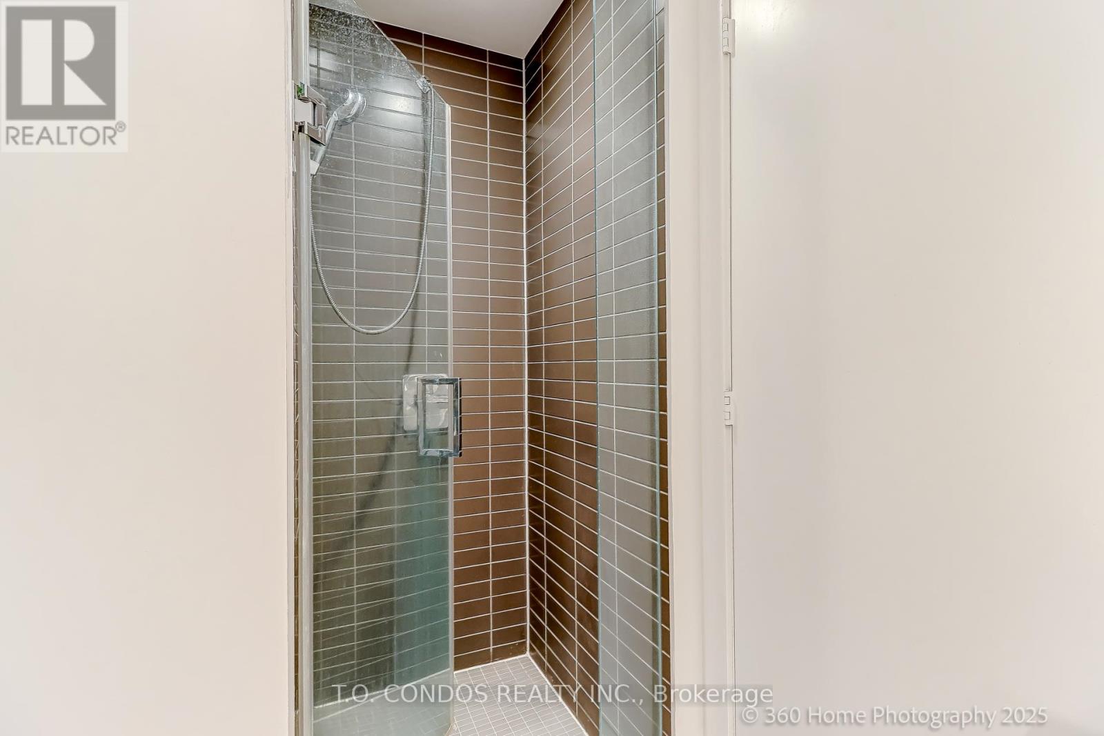 4105 - 7 Grenville Street, Toronto, Ontario  M4Y 1A1 - Photo 18 - C12472600