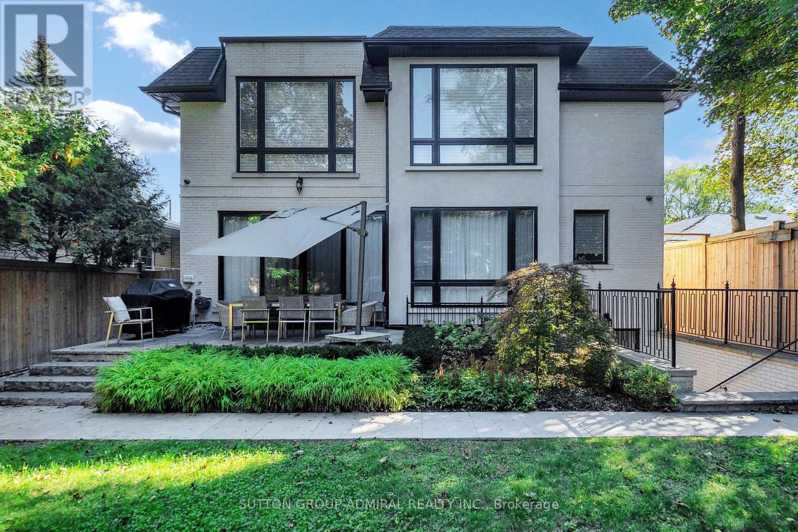 276 Strathallan Wood, Toronto (Bedford Park-Nortown), Ontario  M5N 1T6 - Photo 44 - C12472611