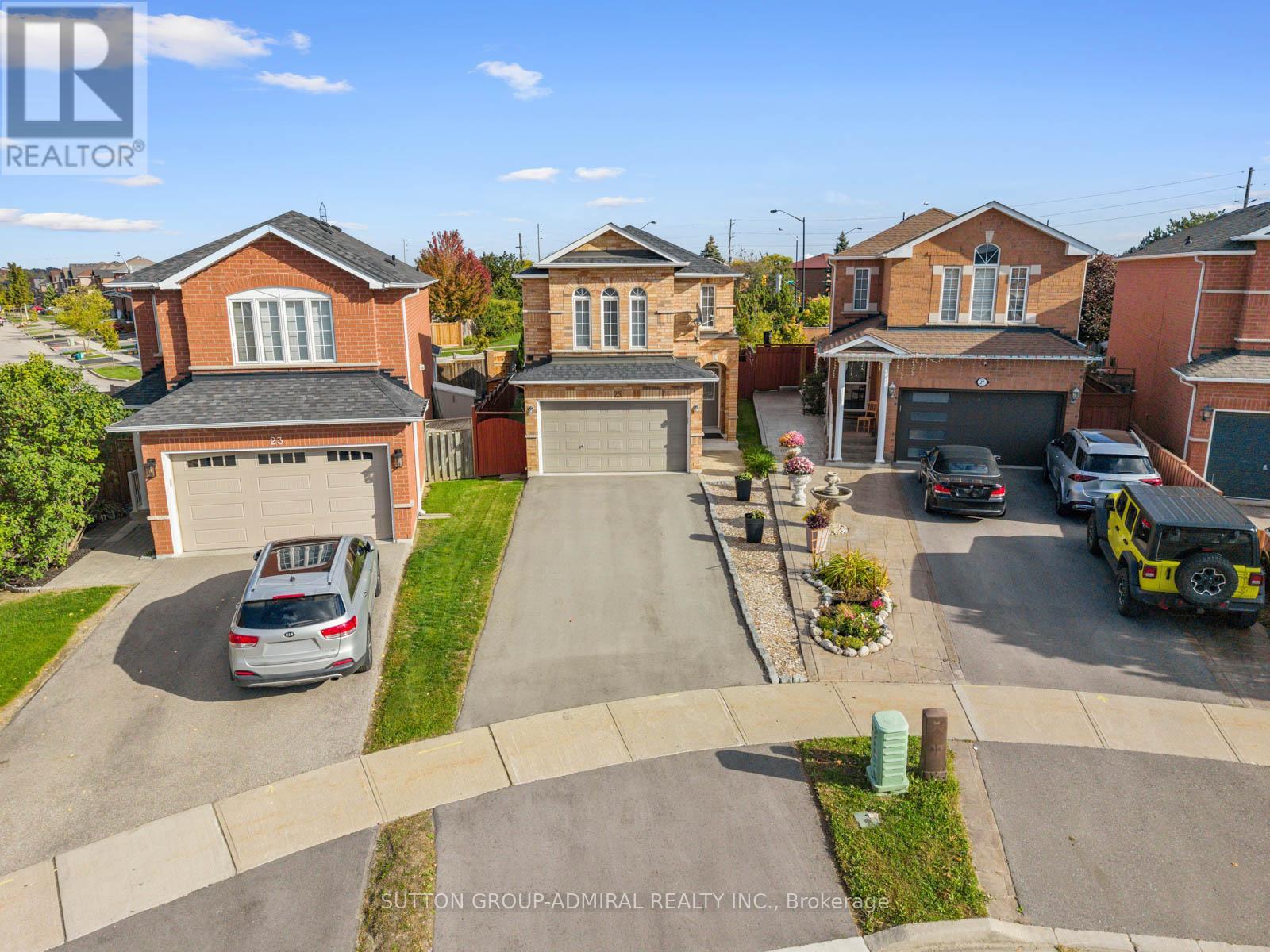 25 Umbria Crescent, Vaughan (West Woodbridge), Ontario  L4H 2E1 - Photo 37 - N12471240