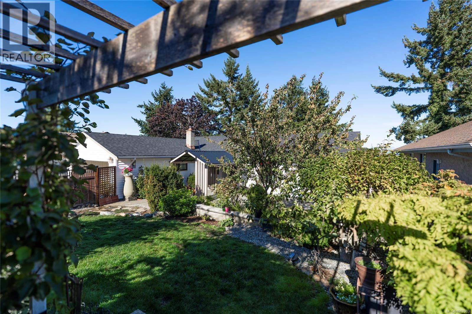130 Heritage Dr, Nanaimo, British Columbia  V9V 1H8 - Photo 4 - 1017903