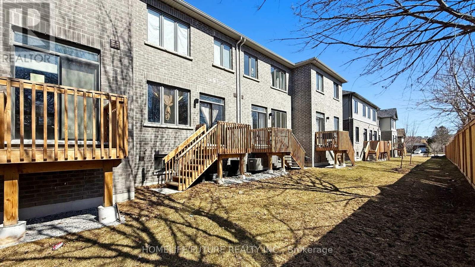 348 Okanagan Path, Oshawa (Donevan), Ontario  L1H 0A7 - Photo 31 - E12472564