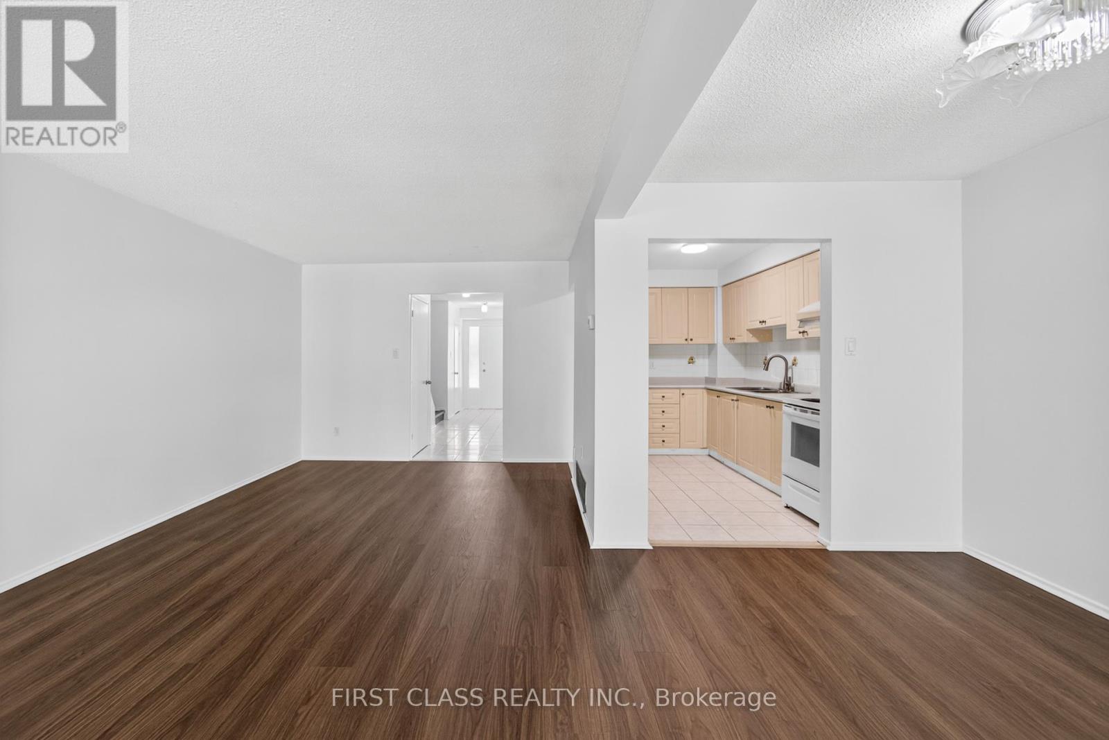 57 Dundalk Drive, Toronto, Ontario  M1P 4V1 - Photo 18 - E12472589