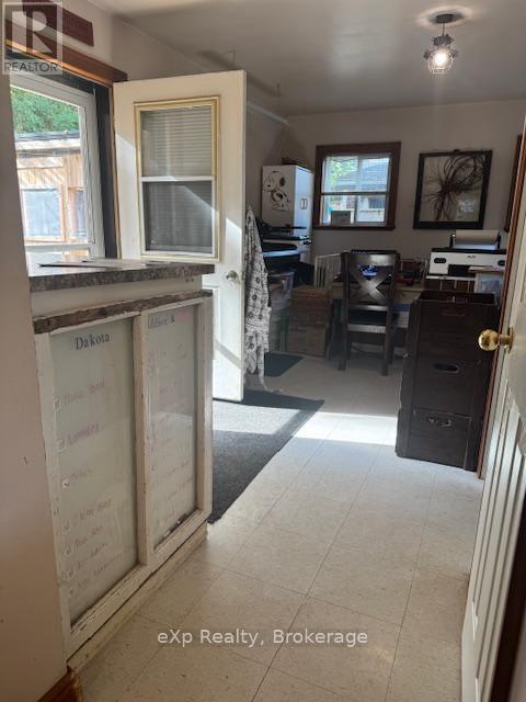 120 3rd Avenue Sw, Arran-Elderslie, Ontario  N0G 1L0 - Photo 13 - X12079947