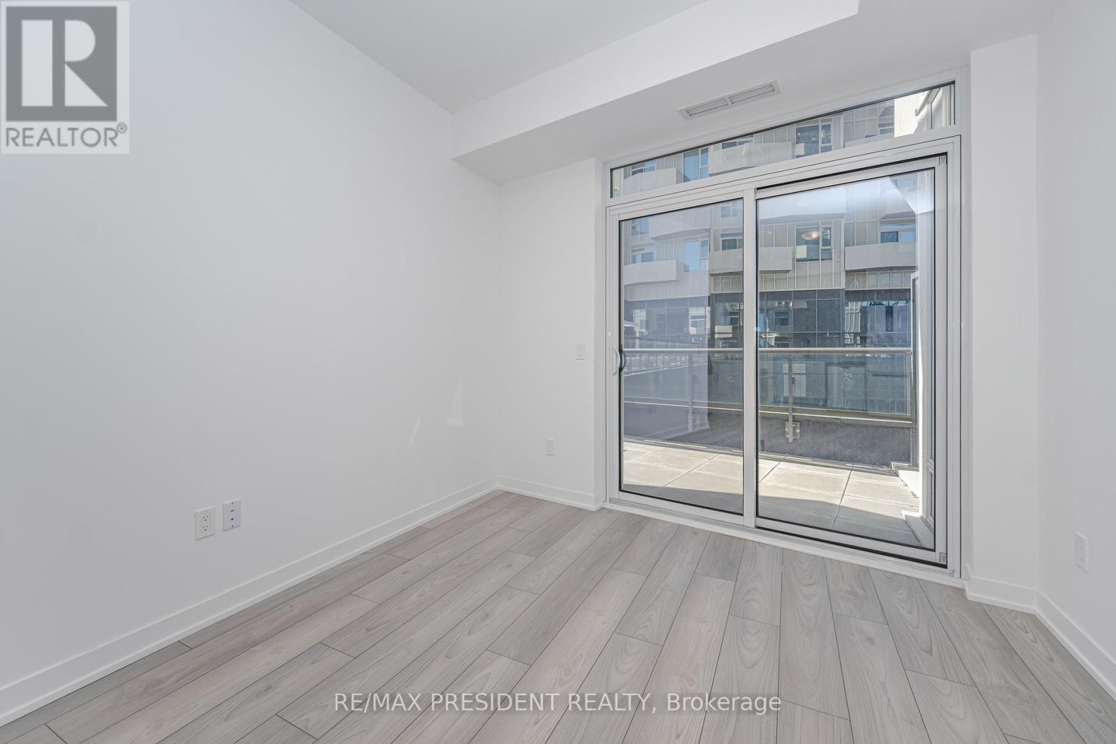 501 - 474 Caldari Road, Vaughan, Ontario  L4K 0R5 - Photo 11 - N12472571