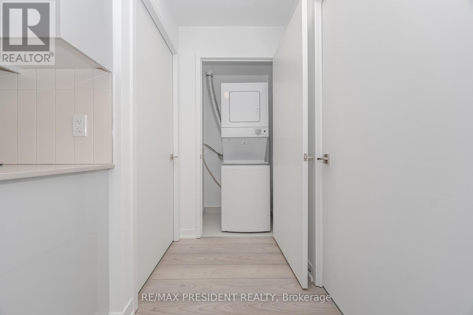 501 - 474 Caldari Road, Vaughan, Ontario  L4K 0R5 - Photo 19 - N12472571