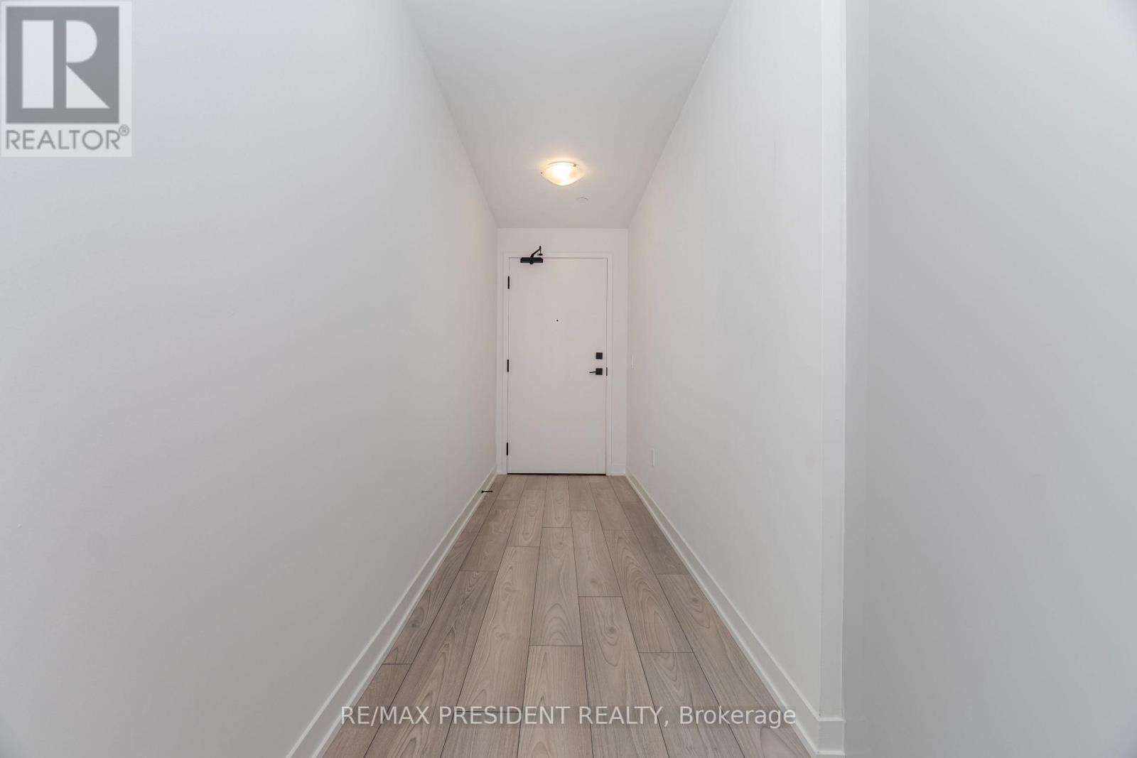 501 - 474 Caldari Road, Vaughan, Ontario  L4K 0R5 - Photo 7 - N12472571