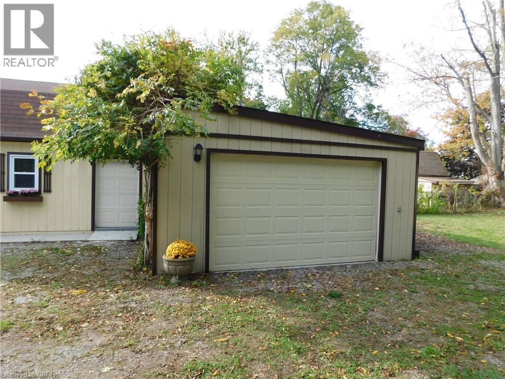 523 E Broad St E Street E, Dunnville, Ontario  N1A 1G7 - Photo 11 - 40780684