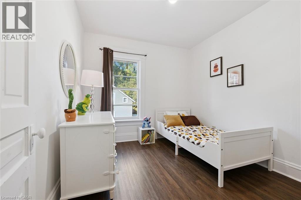 9 Metcalfe Street, Cambridge, Ontario  N1S 2N7 - Photo 28 - 40772770