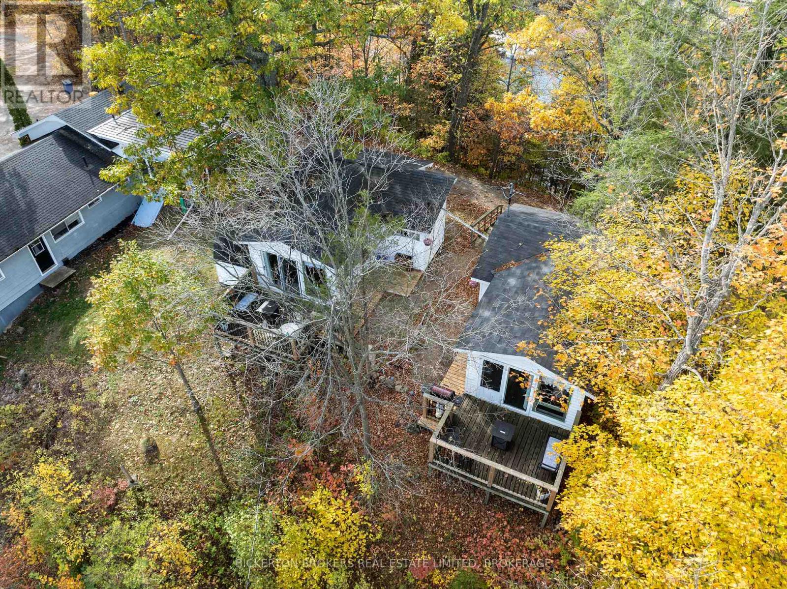 40 Greer Point Lane, Front Of Leeds & Seeleys Bay, Ontario  K0E 1L0 - Photo 41 - X12472651