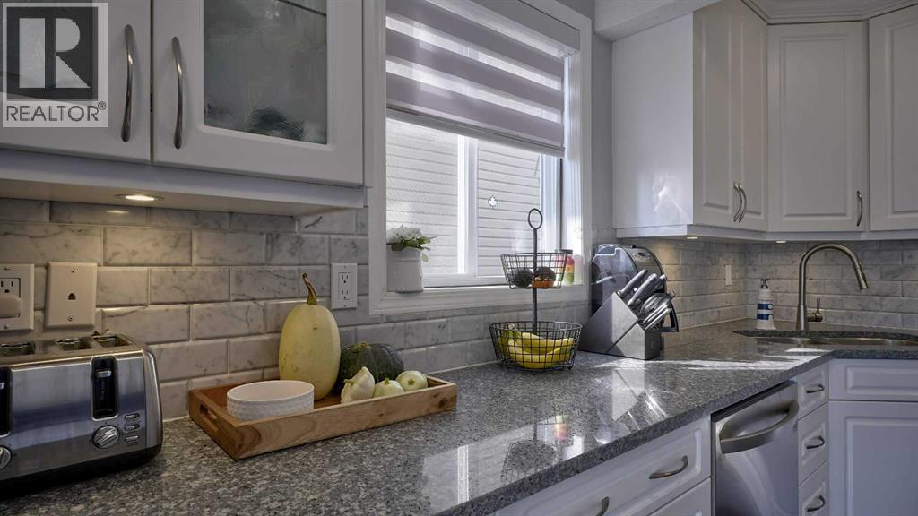 9, 567 Edmonton Trail Ne, Airdrie, Alberta  T4B 2L4 - Photo 17 - A2256383