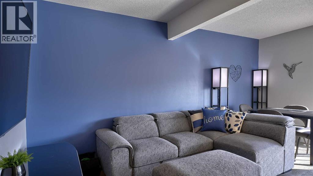 9, 567 Edmonton Trail Ne, Airdrie, Alberta  T4B 2L4 - Photo 7 - A2256383