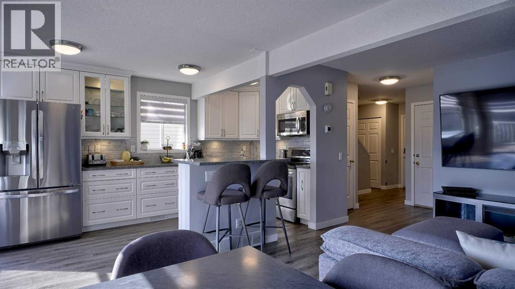 9, 567 Edmonton Trail Ne, Airdrie, Alberta  T4B 2L4 - Photo 13 - A2256383