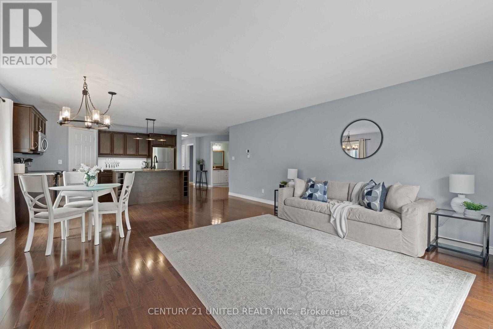 385 Bianco Crescent, Peterborough, Ontario  K9K 0A5 - Photo 5 - X12472657