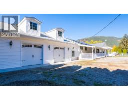 5145 ELSIE HOLMES Road, wynndel, British Columbia