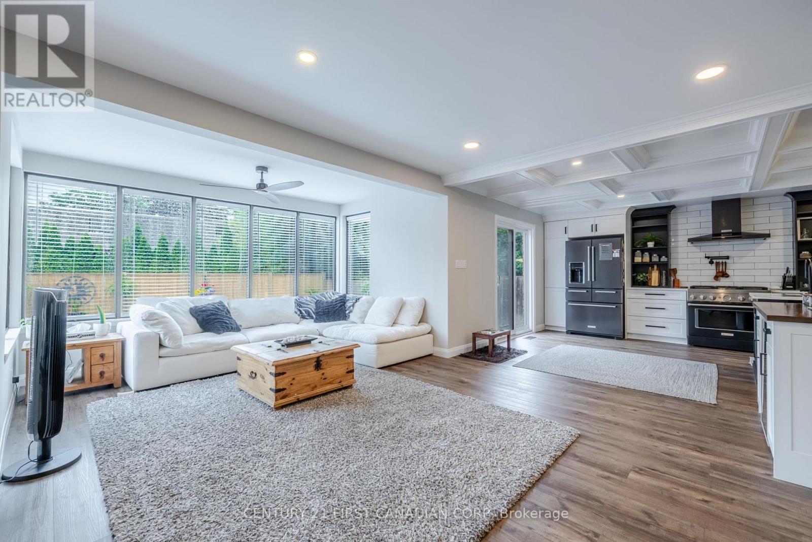 1360 Hastings Drive, London North, Ontario  N5X 2J3 - Photo 6 - X12472593