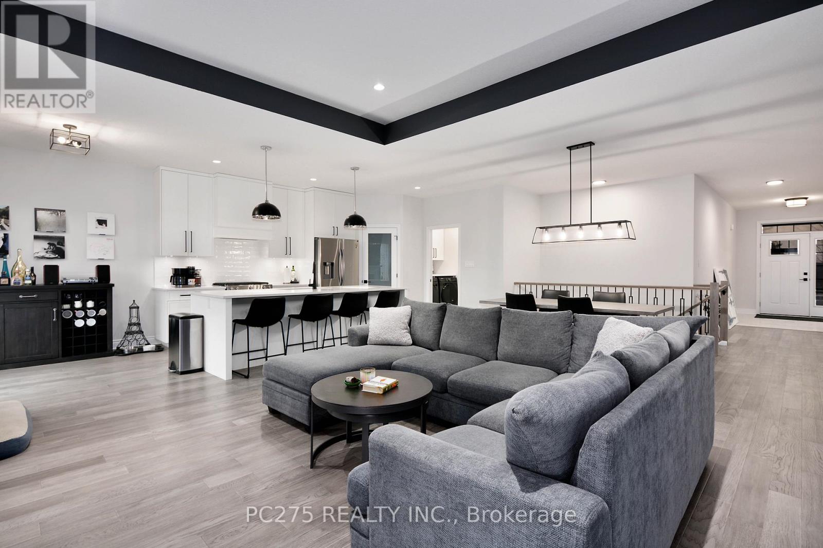 10 - 2022 Upperpoint Boulevard, London South, Ontario  N6K 4M9 - Photo 7 - X12472673