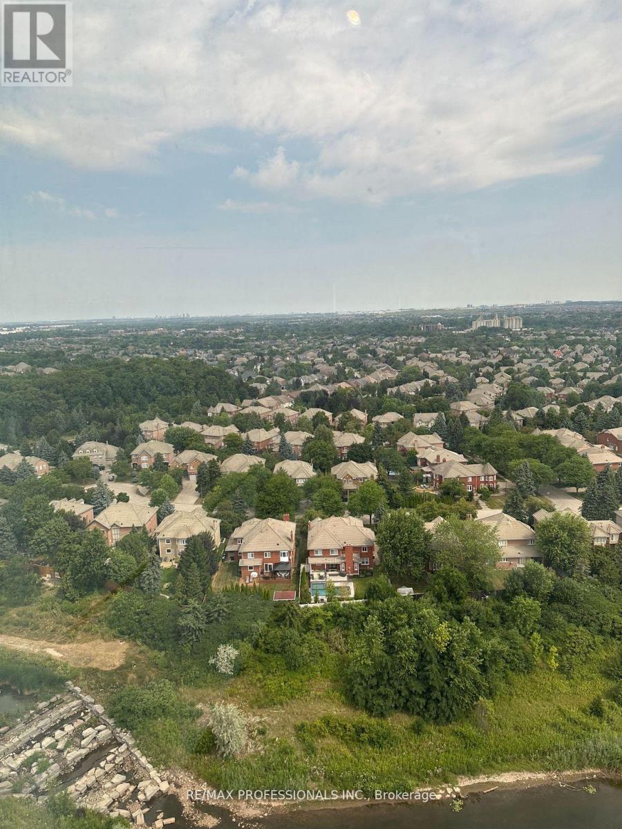 2011 - 2495 Eglinton Avenue W, Mississauga, Ontario  L5M 2V8 - Photo 17 - W12472555