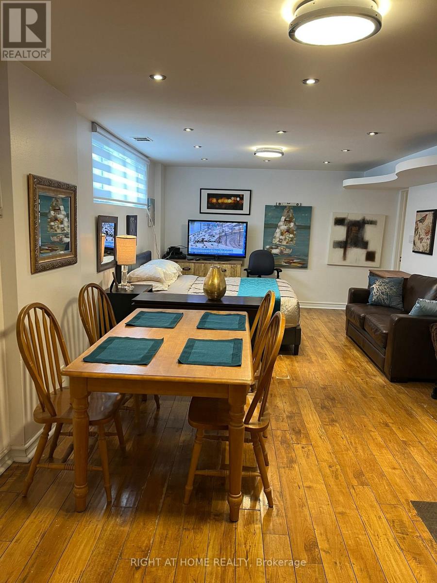 Lower - 12 Bolingbroke Road, Toronto, Ontario  M6B 3L6 - Photo 3 - W12472605