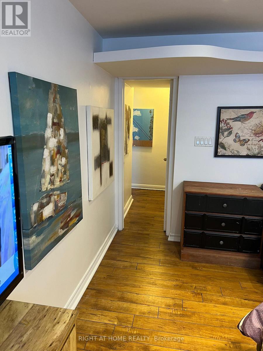 Lower - 12 Bolingbroke Road, Toronto, Ontario  M6B 3L6 - Photo 8 - W12472605