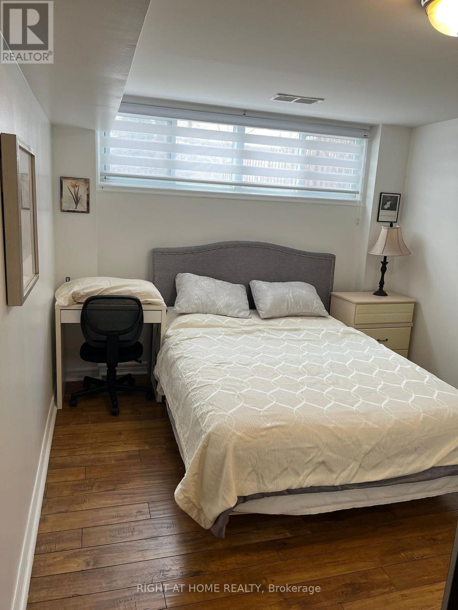 Lower - 12 Bolingbroke Road, Toronto, Ontario  M6B 3L6 - Photo 9 - W12472605